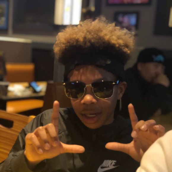 Meet your Posher, Brian - Picture 1 of 1